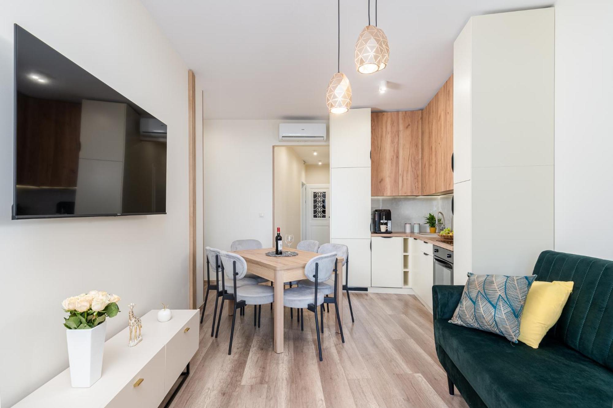 Basztowa Apartments By Vsi คราคูฟ ภายนอก รูปภาพ